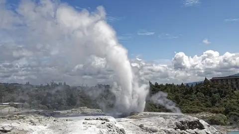Géiseres del Taupo Volcanic Zone, en Nueva Zelanda Géiseres del Taupo Volcanic Zone, en Nueva Zelanda