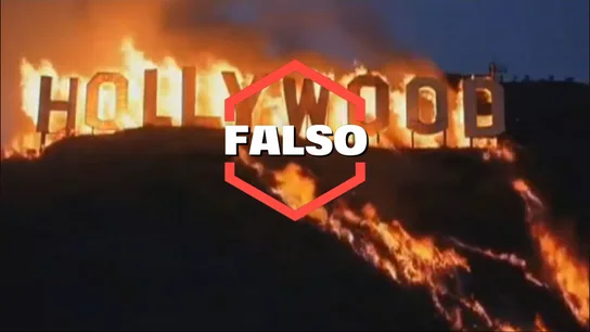 Bulo del letrero de Hollywood quemándose Bulo del letrero de Hollywood quemándose