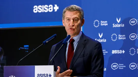 El presidente del PP, Alberto Núñez Feijóo, interviene en un desayuno informativo este martes en Madrid. El presidente del PP, Alberto Núñez Feijóo, interviene en un desayuno informativo este martes en Madrid.