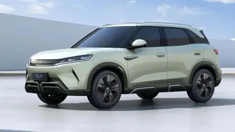 Era el SUV chino más esperado del 2025 y ya está aquí: este BYD se venderá en febrero y llegará libre de aranceles BYD Atto 2