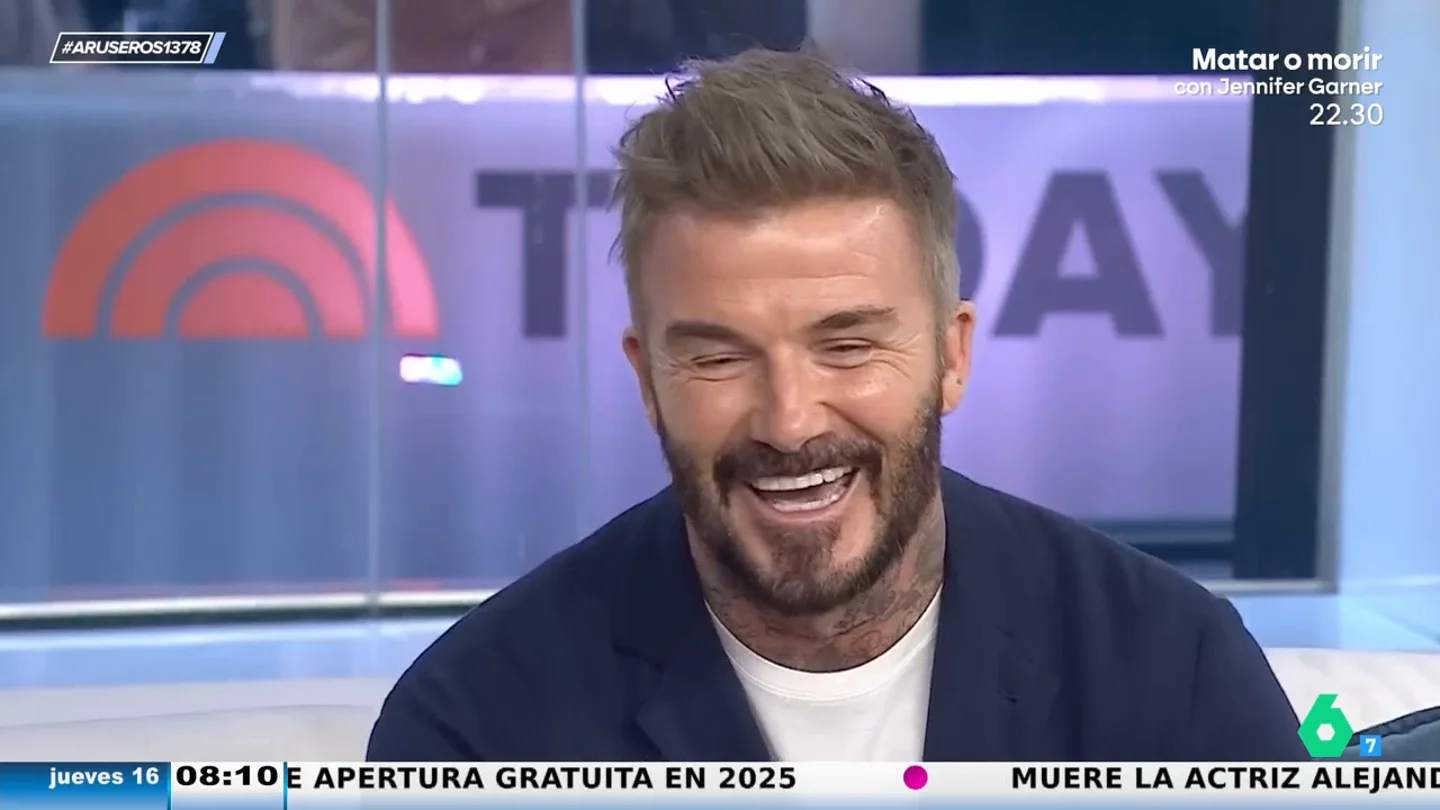 David Beckham reaparece más hinchado: "Le cuesta sonreír, no puede mover los músculos de la cara" David Beckham reaparece más hinchado: "Le cuesta sonreír, no puede mover los músculos de la cara"