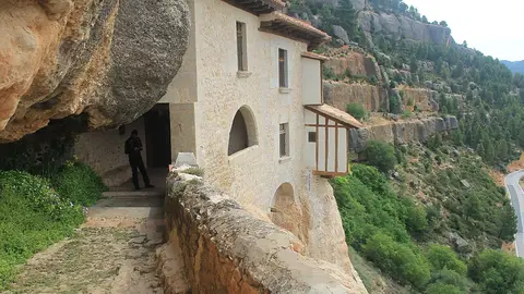 Santuario de la Virgen de la Balma Santuario de la Virgen de la Balma