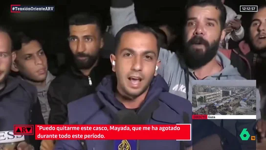 El gesto con el que un reportero celebra el anuncio del alto el fuego en Gaza: "Puedo quitarme este casco y este escudo" El gesto con el que un reportero celebra el anuncio del alto el fuego en Gaza: "Puedo quitarme este casco y este escudo"