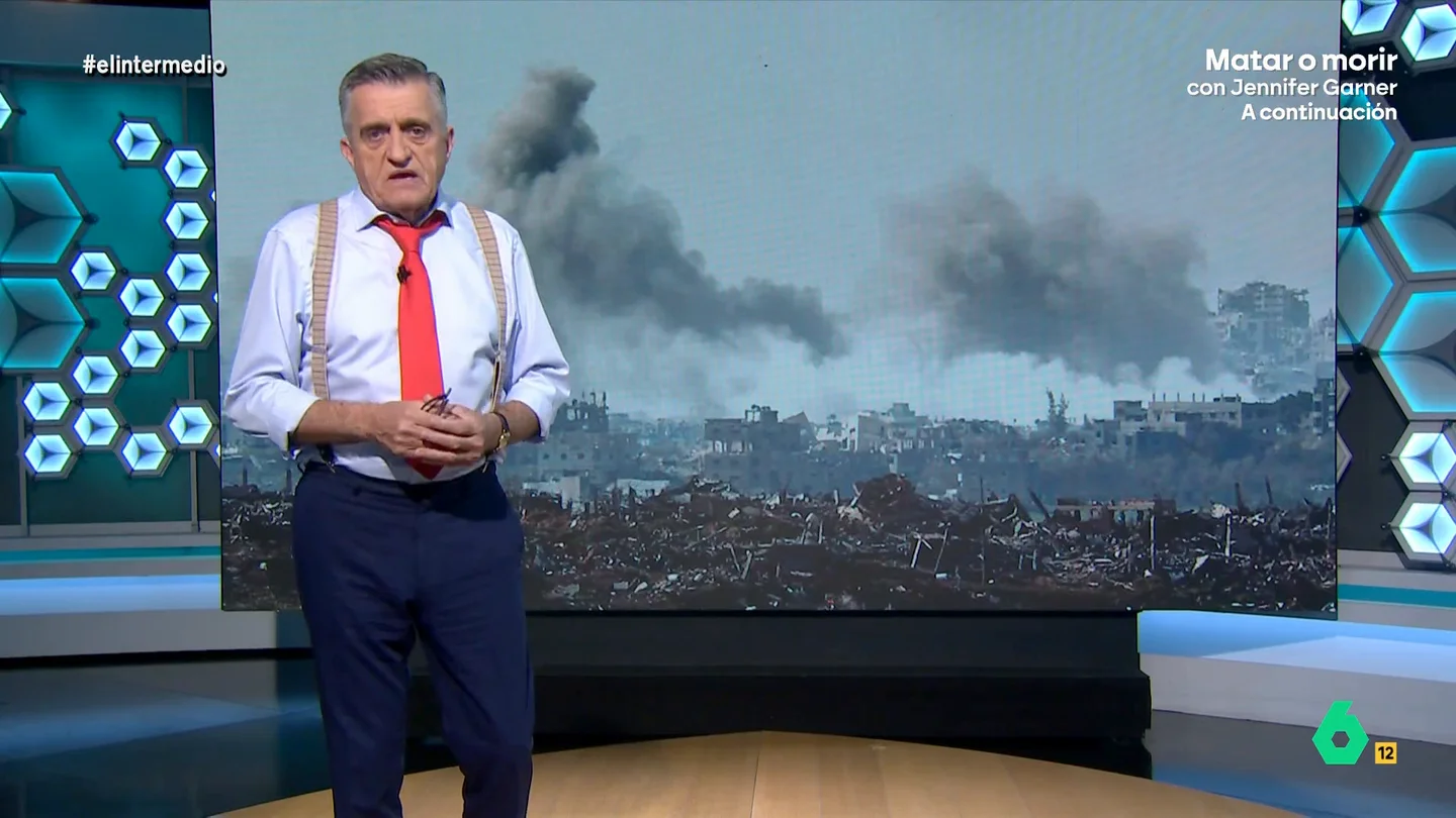 Wyoming reflexiona sobre el bombardeo de Gaza tras el alto el fuego Wyoming reflexiona en este vídeo sobre las aristas del anuncio del alto el fuego en Gaza, como el nuevo bombardeo israelí o la decisión de Benjamin Netanyahu de posponer la aprobación del acuerdo.