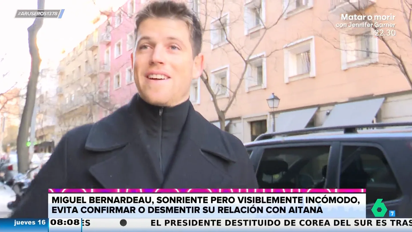 Alfonso Arús, tras la reacción de Miguel Bernardeau tras preguntarle por Aitana: "Yatra, vas perdiendo 1-0" Alfonso Arús, tras la reacción de Miguel Bernardeau tras preguntarle por Aitana: "Yatra, vas perdiendo 1-0"