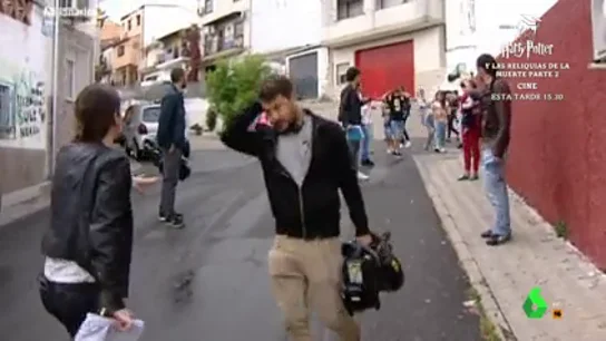 A pedradas y con amenazas: así recibieron a Equipo de Investigación los vecinos del barrio marginal de San Lázaro A pedradas y con amenazas: así recibieron a Equipo de Investigación los vecinos del barrio marginal de San Lázaro