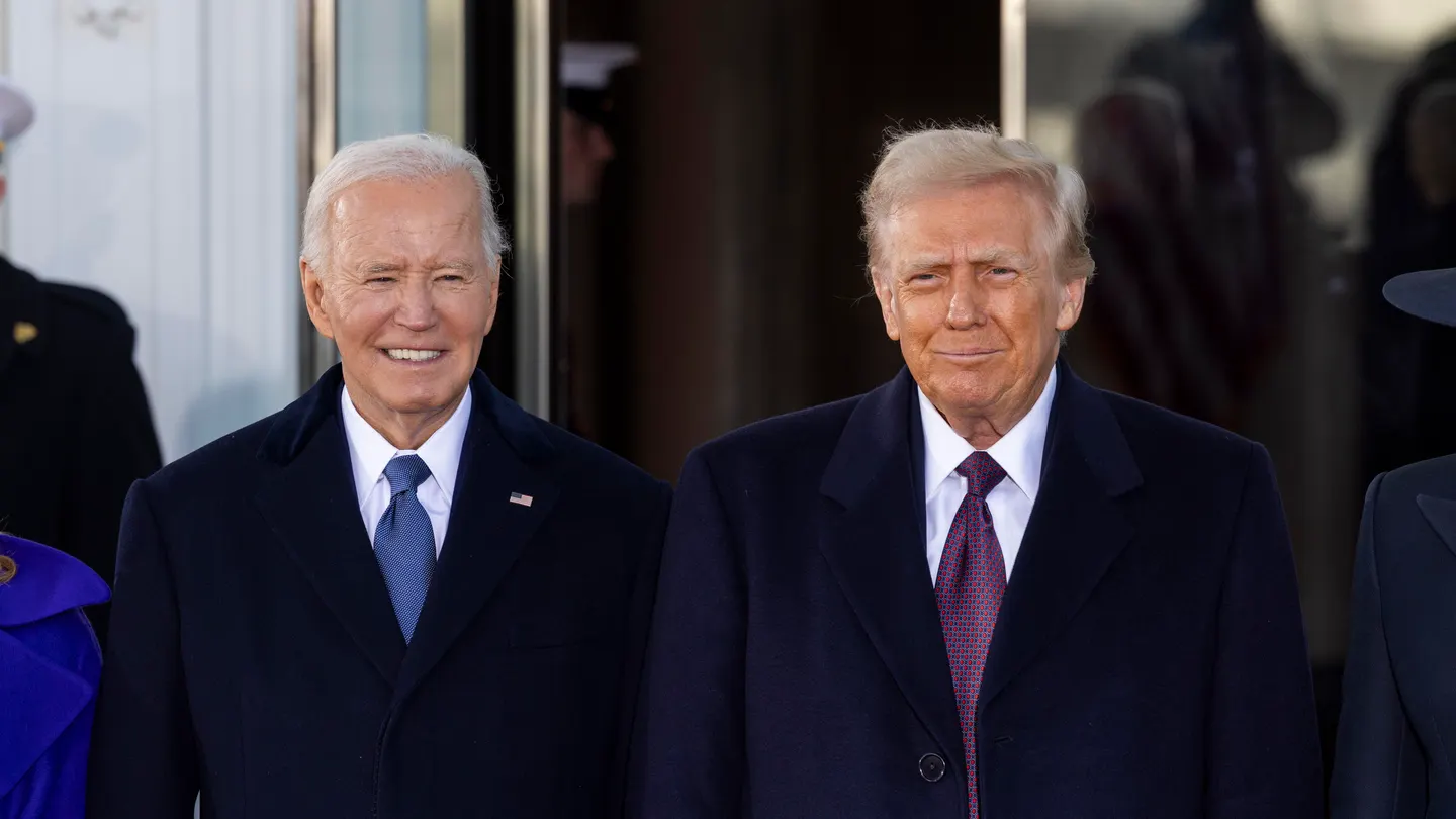 El presidente de EEUU, Joe Biden, recibe al presidente electo Donald Trump en el pórtico norte de la Casa Blanca El presidente de EEUU, Joe Biden, recibe al presidente electo Donald Trump en el pórtico norte de la Casa Blanca