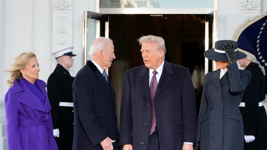 Joe Biden saluda a Donald Trump a su llegada a la Casa Blanca Joe Biden saluda a Donald Trump a su llegada a la Casa Blanca