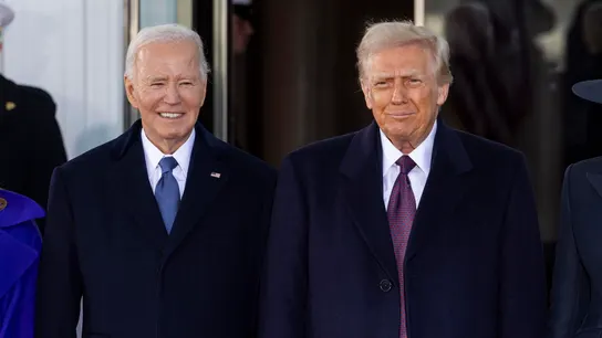 Joe Biden recibe a Donald Trump en el pórtico norte de la Casa Blanca. Joe Biden recibe a Donald Trump en el pórtico norte de la Casa Blanca.
