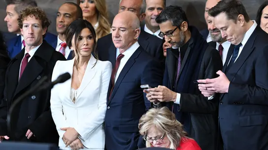 Mark Zuckerberg (Meta), Jeff Bezos (Amazon), Sundar Pichai (Google) y Elon Musk (X, Tesla y Space X), en la investidura de Donald Trump Mark Zuckerberg (Meta), Jeff Bezos (Amazon), Sundar Pichai (Google) y Elon Musk (X, Tesla y Space X), en la investidura de Donald Trump