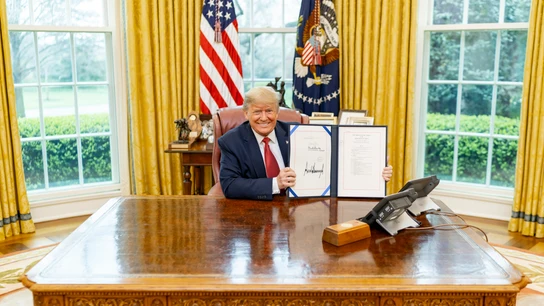 Imagen de archivo de Donald Trump en el Despacho Oval Imagen de archivo de Donald Trump en el Despacho Oval