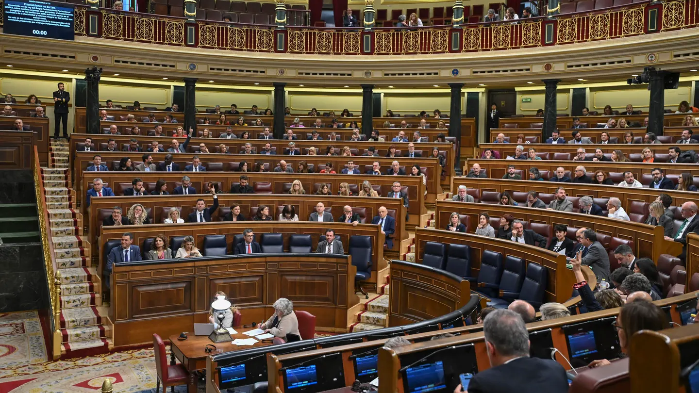 El hemiciclo del Congreso de los Diputados, en una imagen de archivo. El hemiciclo del Congreso de los Diputados, en una imagen de archivo.