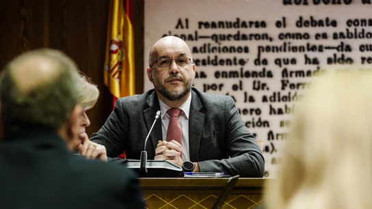El director del gabinete de María Jesús Montero, Carlos Moreno, ante la Comisión de Investigación sobre el ‘caso Koldo’ en el Senado, este miércoles. El director del gabinete de María Jesús Montero, Carlos Moreno, ante la Comisión de Investigación sobre el ‘caso Koldo’ en el Senado, este miércoles.