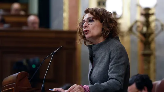 La vicepresidenta primera y ministra de Hacienda, María Jesús Montero, en la tribuna del Congreso este miércoles. La vicepresidenta primera y ministra de Hacienda, María Jesús Montero, en la tribuna del Congreso este miércoles.