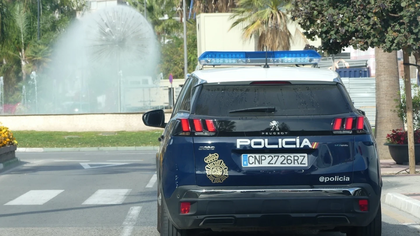 Tres detenidos por intentar matar en un atropello a varias personas tras una discusión en Montellano (Sevilla) Tres detenidos por intentar matar en un atropello a varias personas tras una discusión en Montellano (Sevilla)