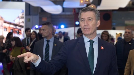 El presidente del Partido Popular (PP), Alberto Núñez Feijóo, en su visita a FITUR este jueves. El presidente del Partido Popular (PP), Alberto Núñez Feijóo, en su visita a FITUR este jueves.