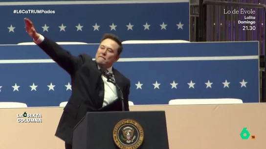 Genealogía del saludo nazi de Elon Musk: su padre desvela un abuelo "fanático" del apartheid que apoyaba a Hitler Mientras Elon Musk afirma que su abuelo materno se mudó a Sudáfrica "para explorar", su padre Errol asegura que en realidad "era muy fanático del apartheid" y, además, "estaban en el partido nazi de Canadá".