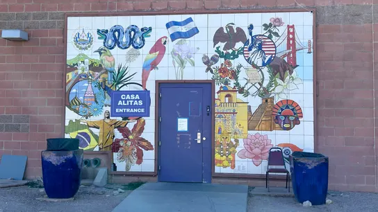 Fotografía de la fachada del albergue Casa Alitas, en Tucson (Estados Unidos). Fotografía de la fachada del albergue Casa Alitas, en Tucson (Estados Unidos).