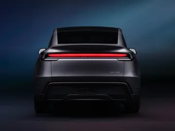 Tesla Model Y 2025 Tesla Model Y 2025