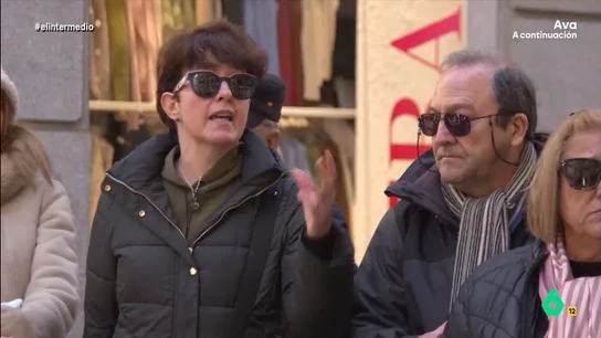 La tajante respuesta de una mujer a los que hablan bien de Franco: "Es lo mismo que hablar bien de Hitler" La tajante respuesta de una mujer a los que hablan bien de Franco: "Es lo mismo que hablar bien de Hitler"