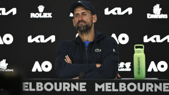 Djokovic en rueda de prensa Djokovic en rueda de prensa