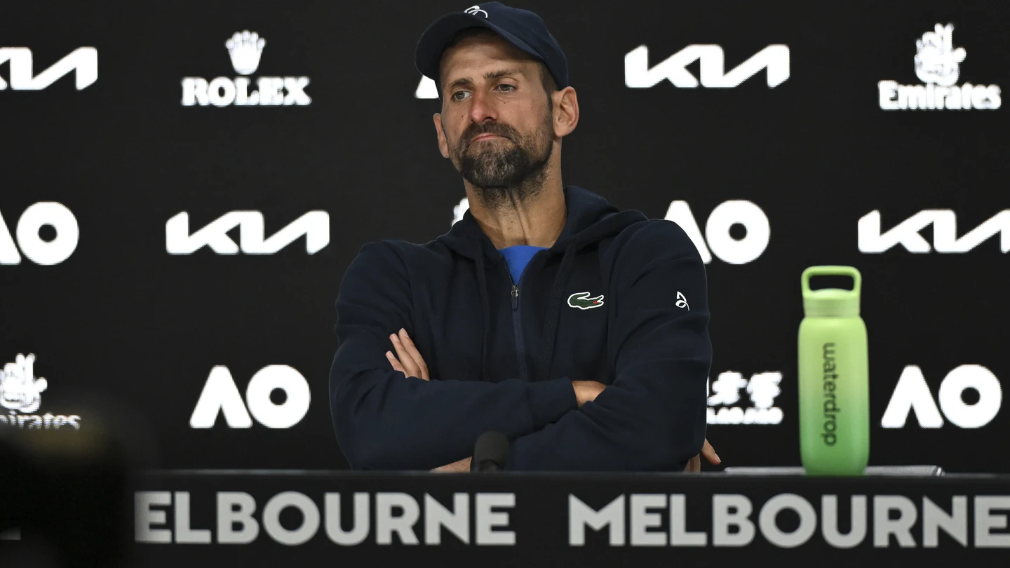 Djokovic en rueda de prensa Djokovic en rueda de prensa