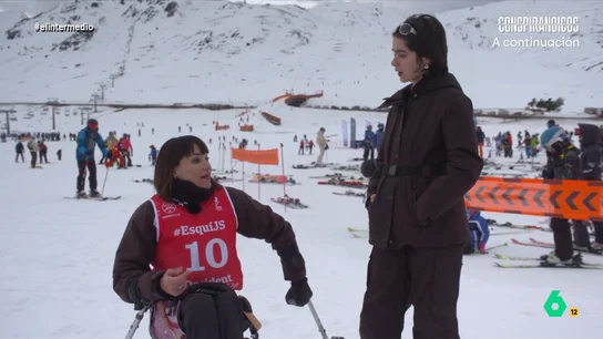 Inés Rodríguez anima a Irene Villa en la Copa de España inclusiva de esquí alpino Inés Rodríguez visita la Copa de España inclusiva de esquí alpino en Baqueira Beret, donde ha podido entrevistar a organizadores y concursantes como Irene Villa, excampeona de España de esquí adaptado, sobre esta competición.