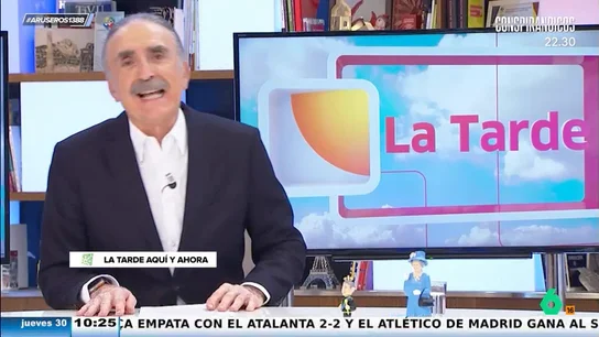 Juan y Medio 'riñe' a sus colaboradoras tras una divertida metedura de pata: "Donde pone 'finiquito' hay una puerta y allí te atienden" Juan y Medio 'riñe' a sus colaboradoras tras una divertida metedura de pata: "Donde pone 'finiquito' hay una puerta y allí te atienden"