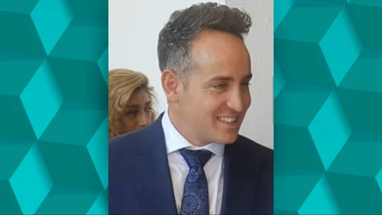 La familia del empresario fallecido tras una intervención policial en Estepona denuncia que aún no han podido ver el cadáver La familia del empresario fallecido tras una intervención policial en Estepona denuncia que aún no han podido ver el cadáver