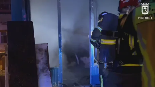 Seis personas heridas, una de ellas en estado grave, en un incendio de un local convertido en vivienda en Madrid Seis personas heridas, una de ellas en estado grave, en un incendio de un local convertido en vivienda en Madrid