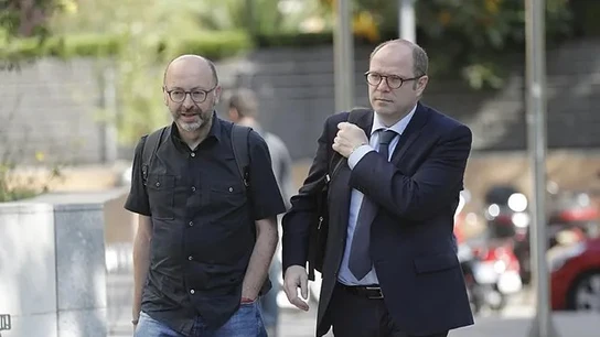 El juez procesa al hermano de Ximo Puig por presunta estafa y falsedad en subvenciones de la Generalitat Valenciana El juez procesa al hermano de Ximo Puig por presunta estafa y falsedad en subvenciones de la Generalitat Valenciana