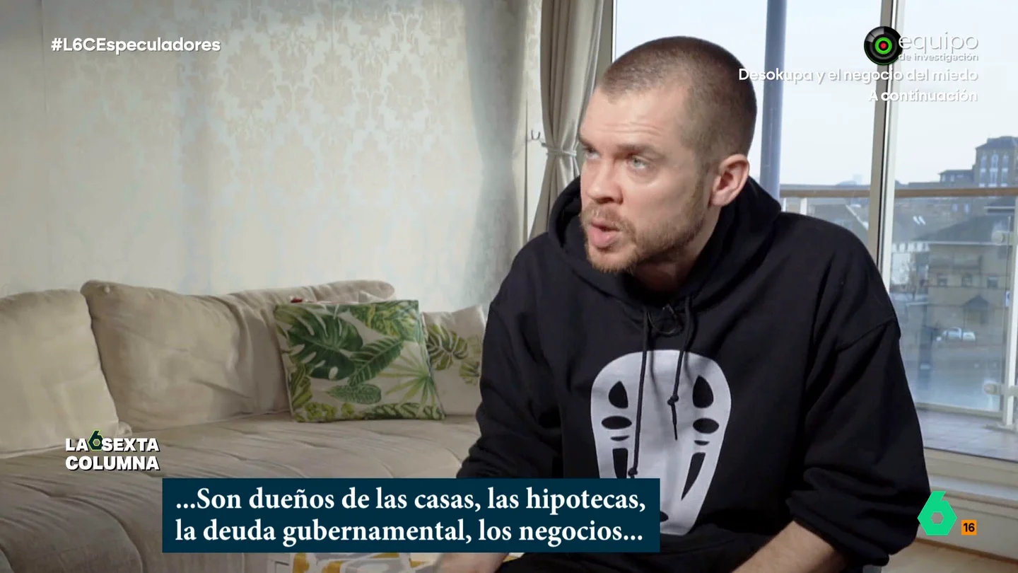 La reflexión de Gary Stevenson sobre la desigualdad en la vivienda Gary Stevenson, que llegó a ser uno de los grandes operadores de Citibank especulando con el mercado, explica en este vídeo la desigualdad que provoca el problema de la vivienda, donde "un pequeño grupo de personas es dueño de todo".