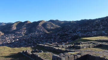 Fotografía del 2 de junio de 2023 del templo Sacsayhuamán en la ciudad de Cuzco (Perú)