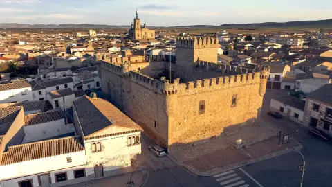 Castillo de Orgaz, en Toledo Castillo de Orgaz, en Toledo