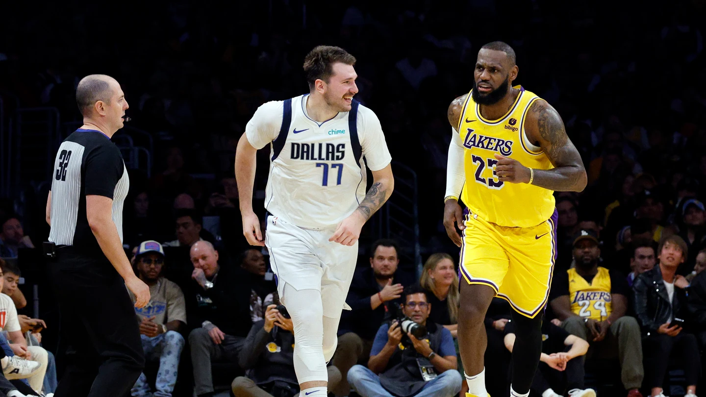 Luka Doncic y Lebron James Luka Doncic y Lebron James