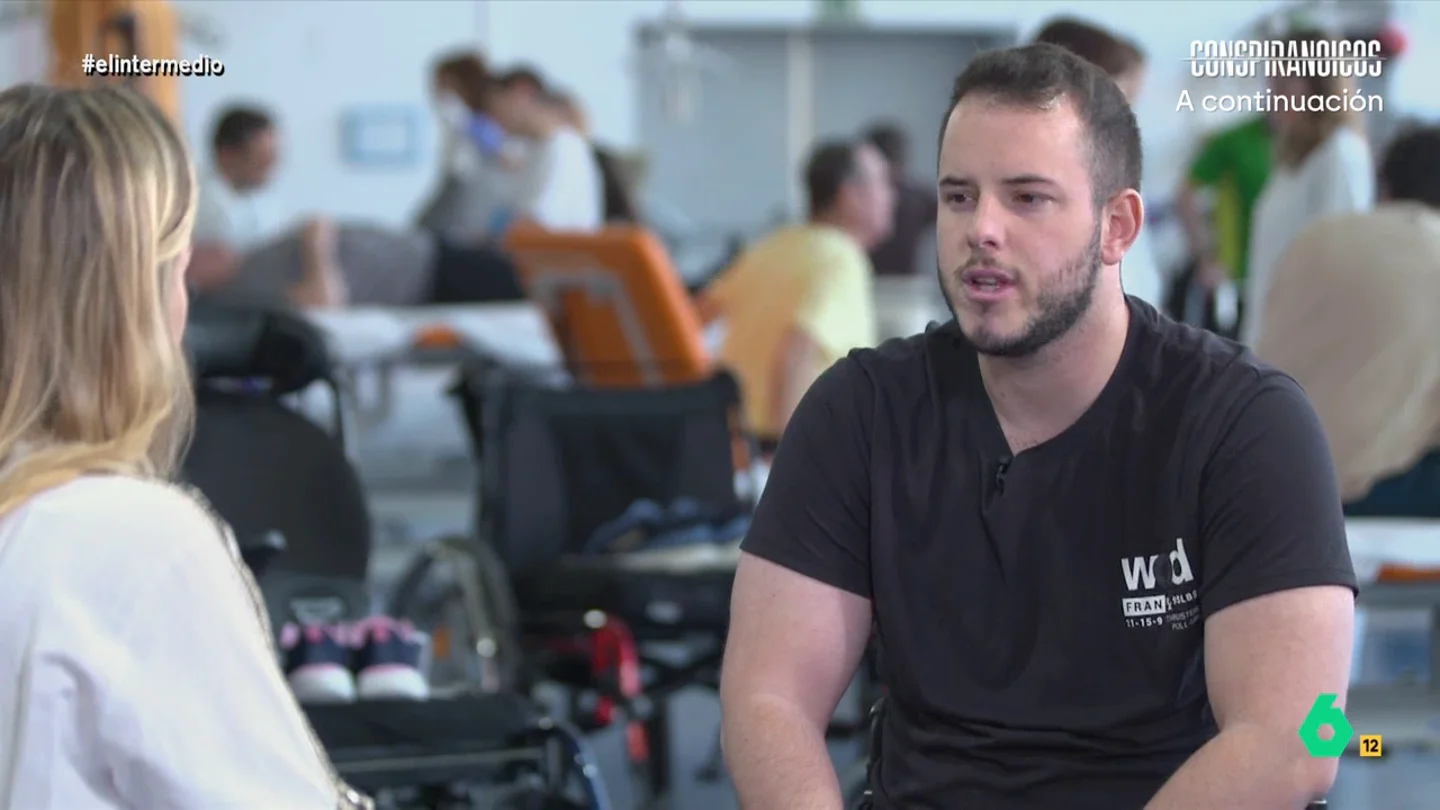 Daniel Madrigal, tras quedar parapléjico por un accidente de tráfico: "Hay momentos chungos, pero hay que aprender a gestionarlos" Andrea Ropero entrevista a Daniel Madrigal, un joven de 26 años que hace un año quedó parapléjico tras un accidente de moto, y que en estos momentos se encuentra en el Hospital de Parapléjicos de Toledo.