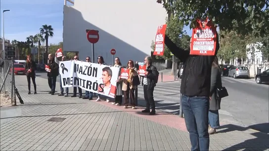 Protesta contra Carlos Mazón este viernes en Crevillent (Alicante). Protesta contra Carlos Mazón este viernes en Crevillent (Alicante).