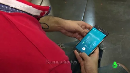 09.00 Un camarero llama en directo en Equipo de Investigación a una oferta de empleo y esto es lo que ocurre 09.00 Un camarero llama en directo en Equipo de Investigación a una oferta de empleo y esto es lo que ocurre