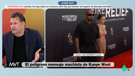 Iñaki López, sobre los tuits nazis y machistas de Kanye West: "Lo que quiere es un abracito, vender un disco o trolearnos" Iñaki López reacciona en este vídeo a los tuits racistas y machistas de Kanye West, en los que asegura que su pareja, Bianca Censori, no habría llevado su polémico 'no vestido' de los Grammy sin su permiso.