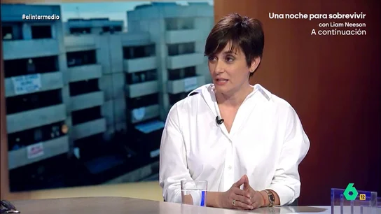Una vecina de Madrid pone contra las cuerdas a la ministra de Vivienda: "¿Cómo piensan parar los pies a los fondos buitre?" Isabel Rodríguez responde que, por ejemplo, han prohibido las Golden Visa, que van a limitar la compra de vivienda como bien de inversión para proteger "su función social".