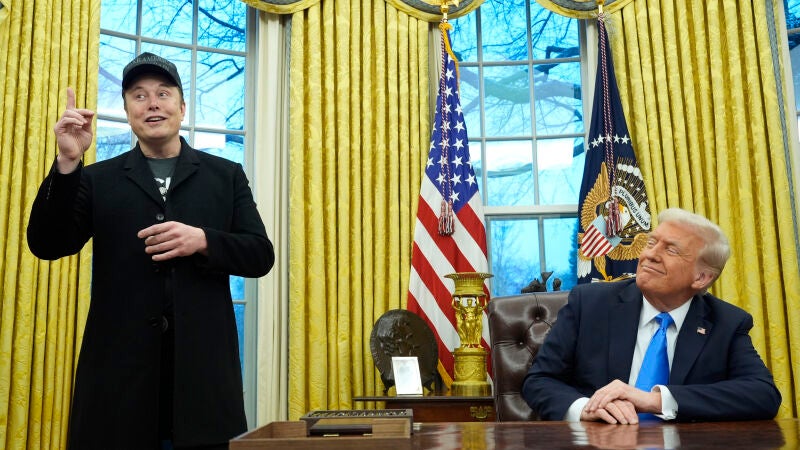 Elon Musk y Donald Trump este martes en el Despacho Oval de la Casa Blanca. 