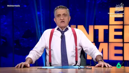 Wyoming comenta el look de Luis Medina a su llegada a los juzgados: "Parecía que iba a la 'Plaza de Castilla Fashion Week'" Wyoming comenta el look de Luis Medina a su llegada a los juzgados: "Parecía que iba a la 'Plaza de Castilla Fashion Week'"