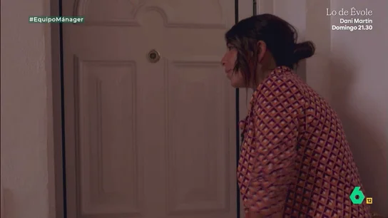 'Equipo de Investigación' localiza a la tía del estafador Daniel Cabrera: "Es un niño con corazón de oro, pero la vida..." 'Equipo de Investigación' sigue la pista de Daniel Cabrera, el hombre que estafó a 'Los Morancos' y muchos otros artistas, hasta la casa de su tía, que aclara que su sobrino se encuentra en estos momentos en prisión.