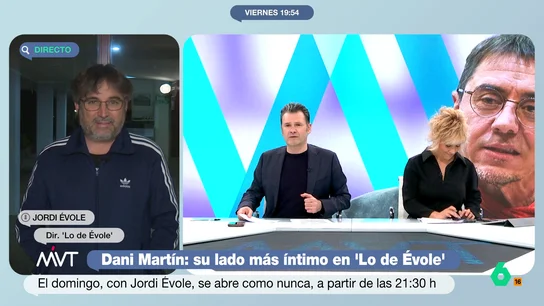 El 'dardo' de Iñaki López a Jordi Évole debido a la falta de luz en su conexión: "Puedes acabar entrevistando a un seto" El periodista admite que no ha podido "estar mucho sobre el tema" al ser preguntado por las acusaciones contra Juan Carlos Monedero. "Pero, que se investigue todo lo que se tenga que investigar y salga todo lo que tenga que salir", añade.