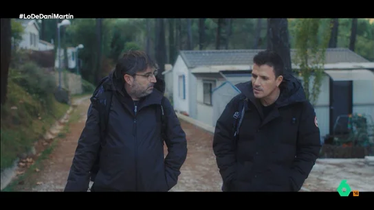 Dani Martín: "Toda mi infancia la he pasado en un camping, lleno de vacas" Dani Martín: "Toda mi infancia la he pasado en un camping, lleno de vacas"