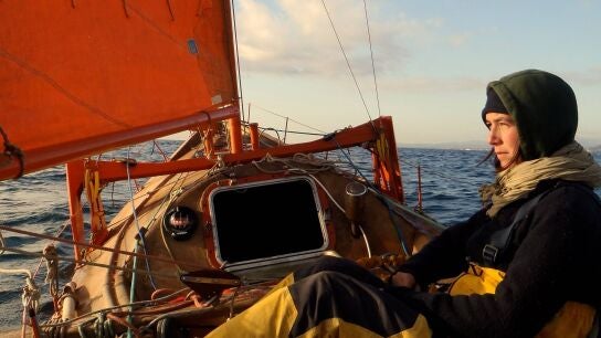 Capucine Trochet a bordeo de su barco Tara Tari