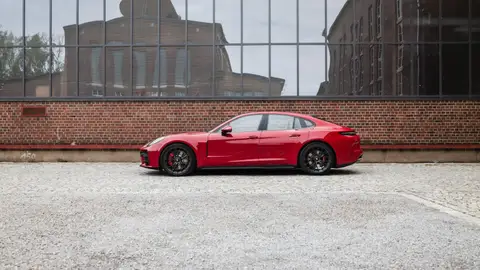 Porsche Panamera GTS Porsche Panamera GTS