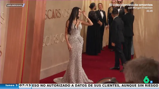 Los looks más destacados de la alfombra roja de los Oscar: del vestido "de ganadora" de Demi Moore a la "estética nupcial" de Penélope Cruz Los looks más destacados de la alfombra roja de los Oscar: del vestido "de ganadora" de Demi Moore a la "estética nupcial" de Penélope Cruz