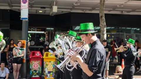 Banda música en el desfile de San Patricio Banda música en el desfile de San Patricio