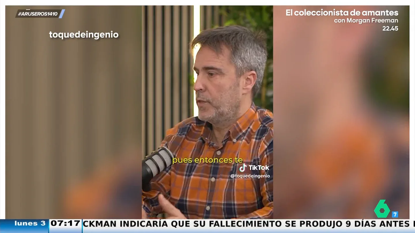 El CEO de una empresa de taxímetros desvela el truco de los taxis para cobrarte más: así es la técnica del algoritmo y el doble contador El CEO de una empresa de taxímetros desvela el truco de los taxis para cobrarte más: así es la técnica del algoritmo y el doble contador